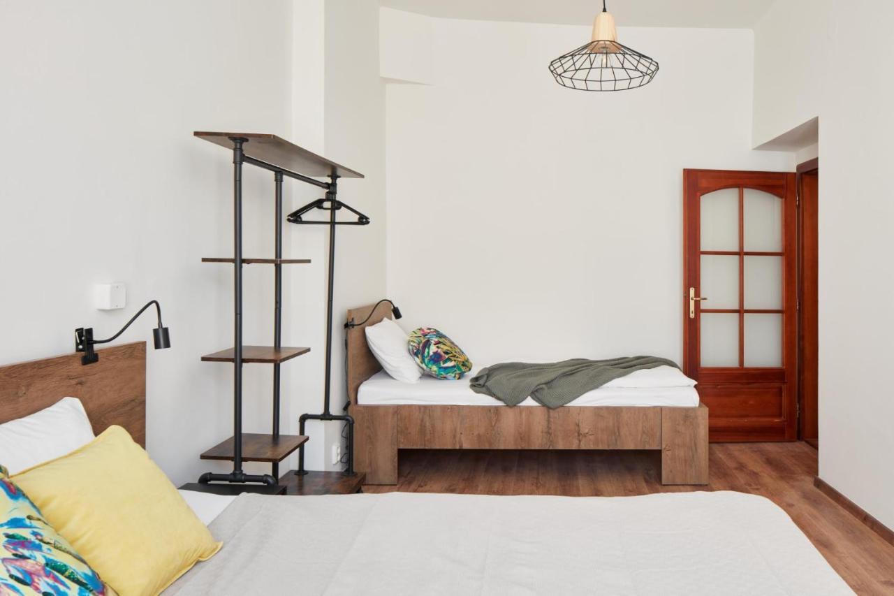 Prague Days - Spacious 3Bdr Apartment - Trendy Neighbourhood מראה חיצוני תמונה