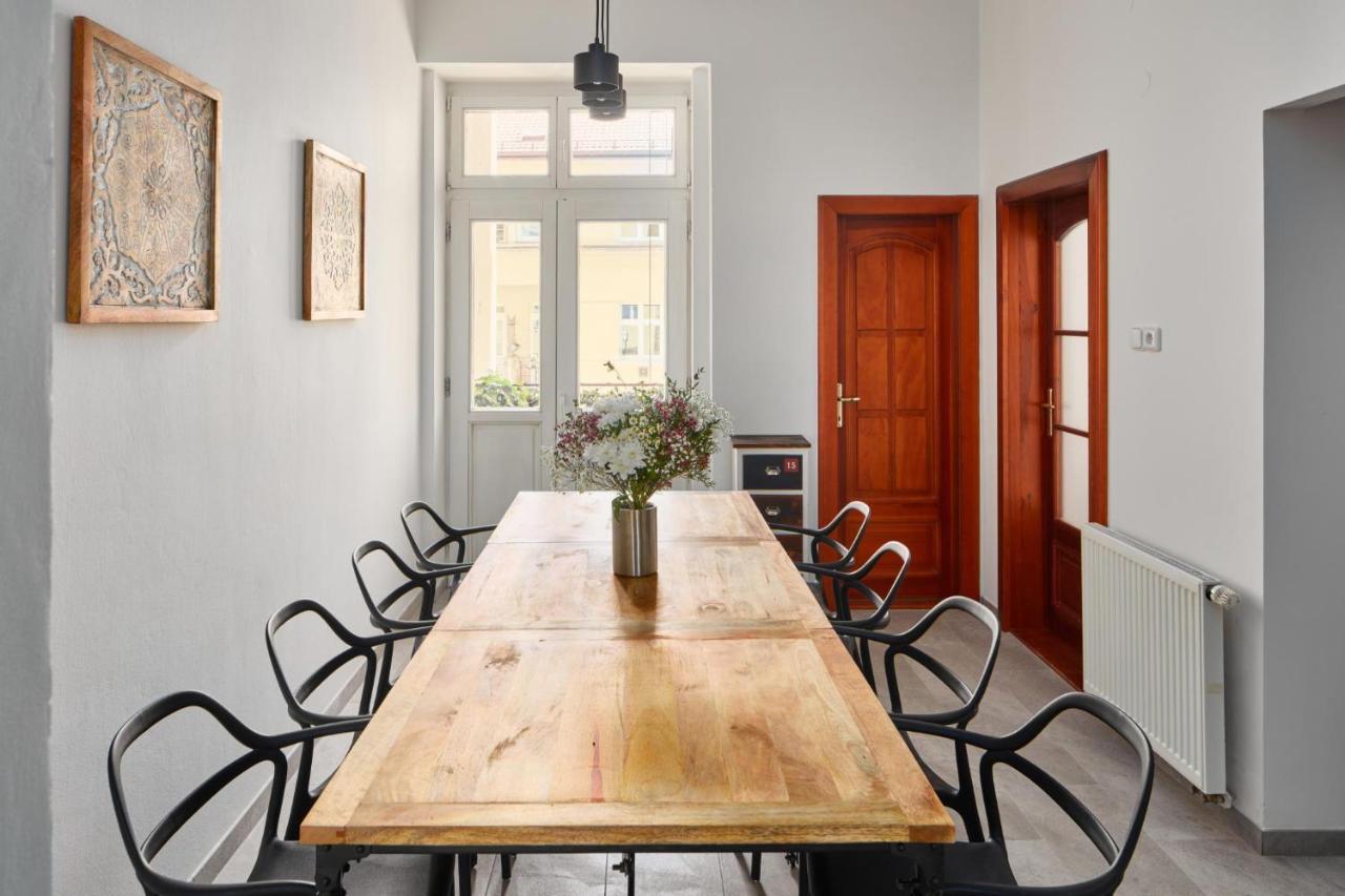 Prague Days - Spacious 3Bdr Apartment - Trendy Neighbourhood מראה חיצוני תמונה